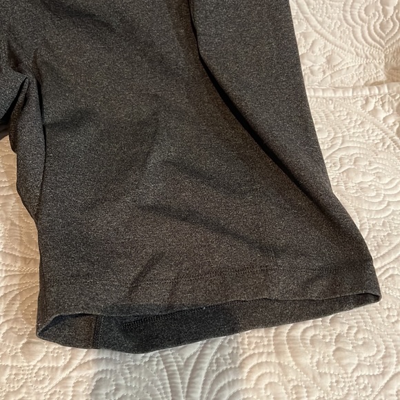 Lululemon athletica dark gray shorts, size large - Picture 6 of 15